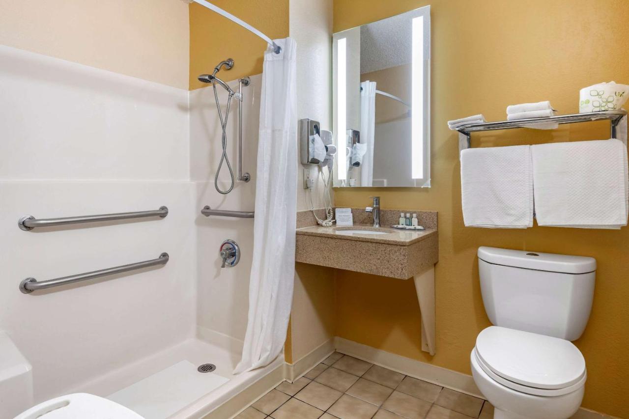 Quality Inn Sanford Extérieur photo