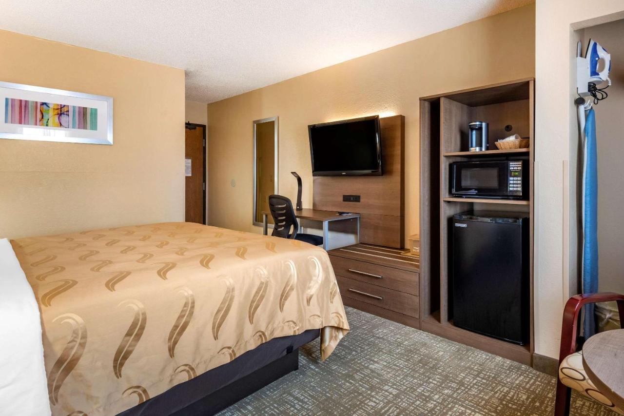 Quality Inn Sanford Extérieur photo