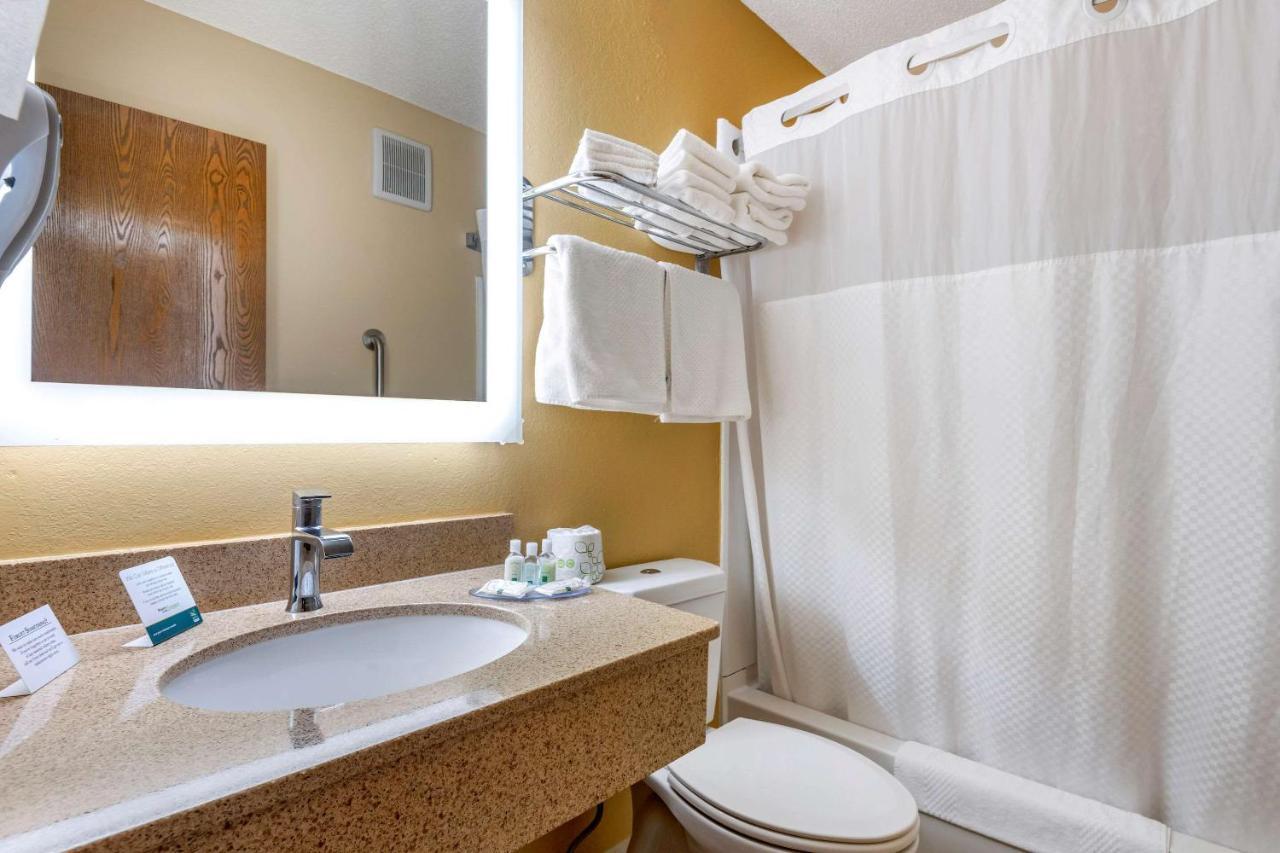 Quality Inn Sanford Extérieur photo