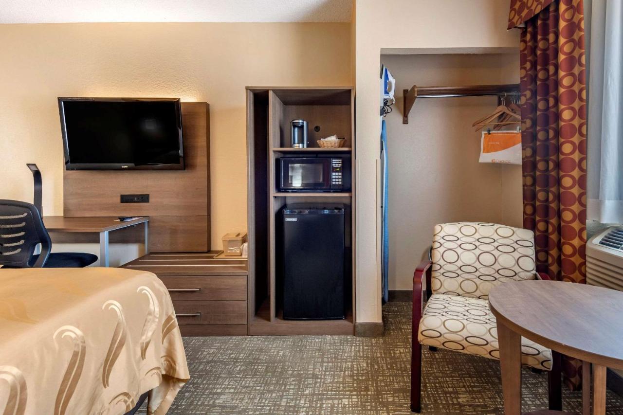 Quality Inn Sanford Extérieur photo