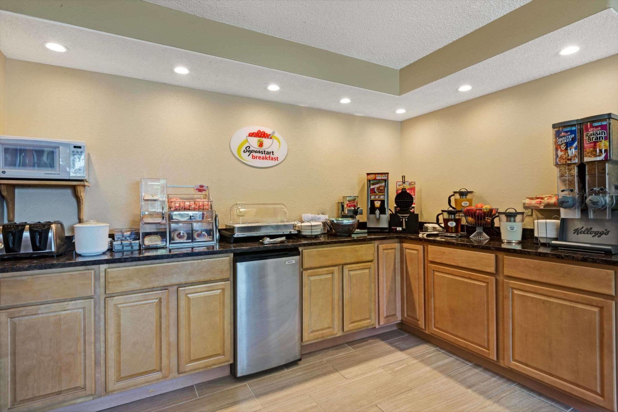 Quality Inn Sanford Extérieur photo
